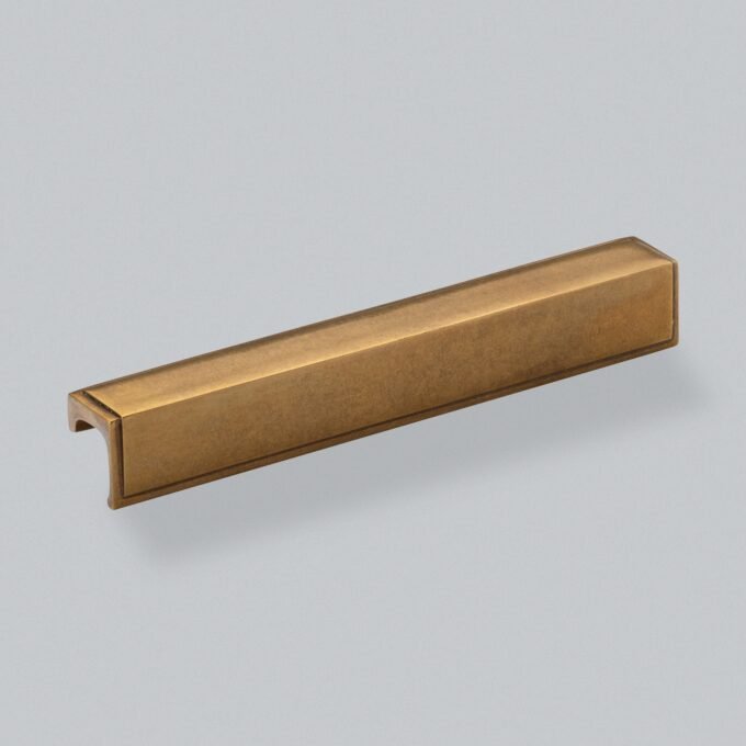 Felix Pull Handle - 192mm Burnished Brass