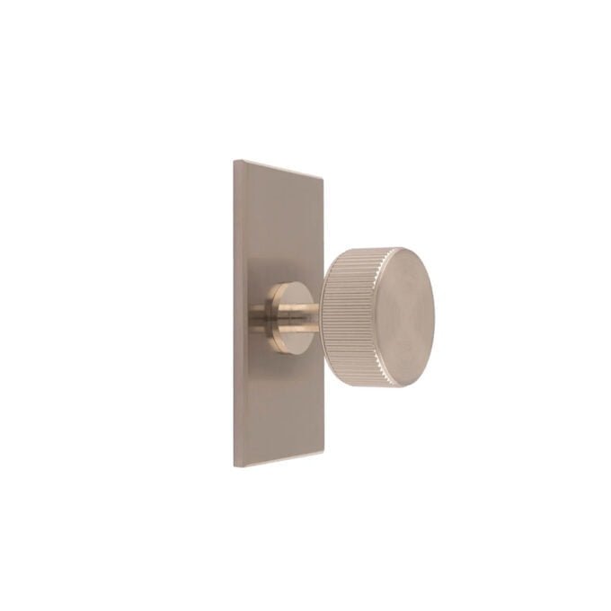 Lines Radio 35mm Knob on 76mm Backplate - Satin Nickel