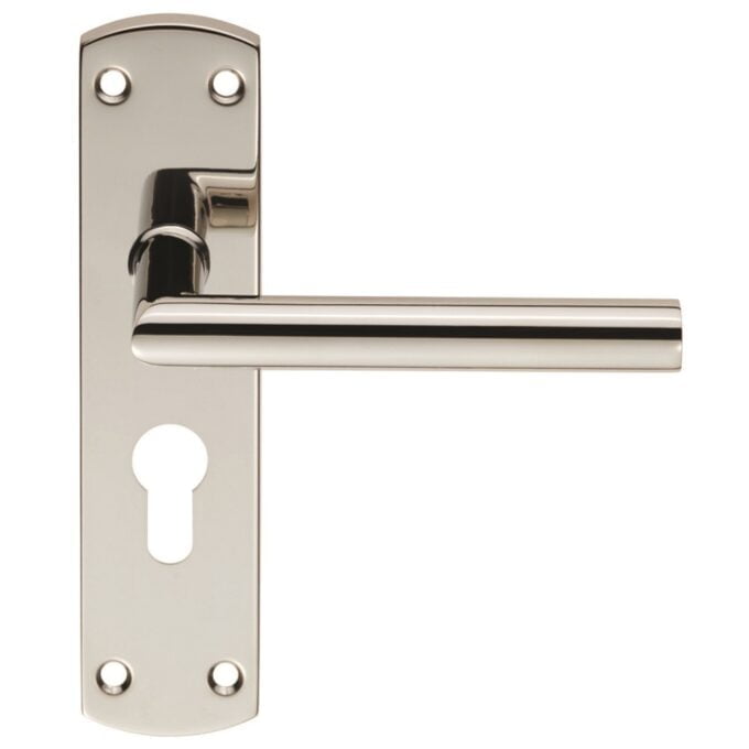 Chrome door handle with keyhole on backplate