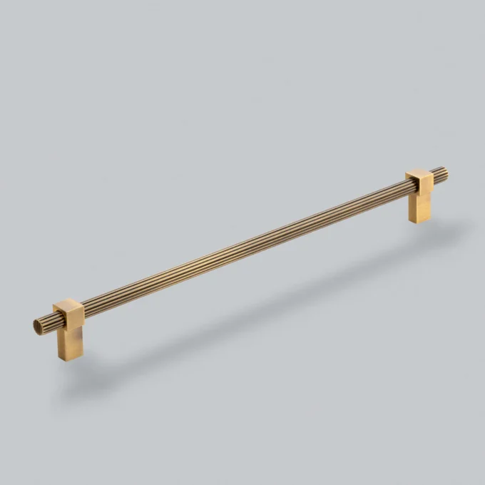 Huxley Pull Handle 320 mm | Dark Brushed Brass