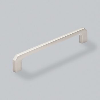 Quinn Pull Handle 160 mm | Brushed Nickel